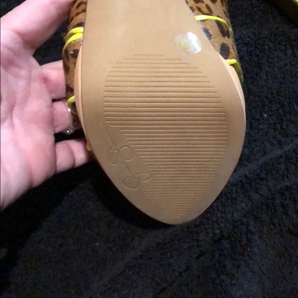 Jessica Simpson - Picture 3 of 5